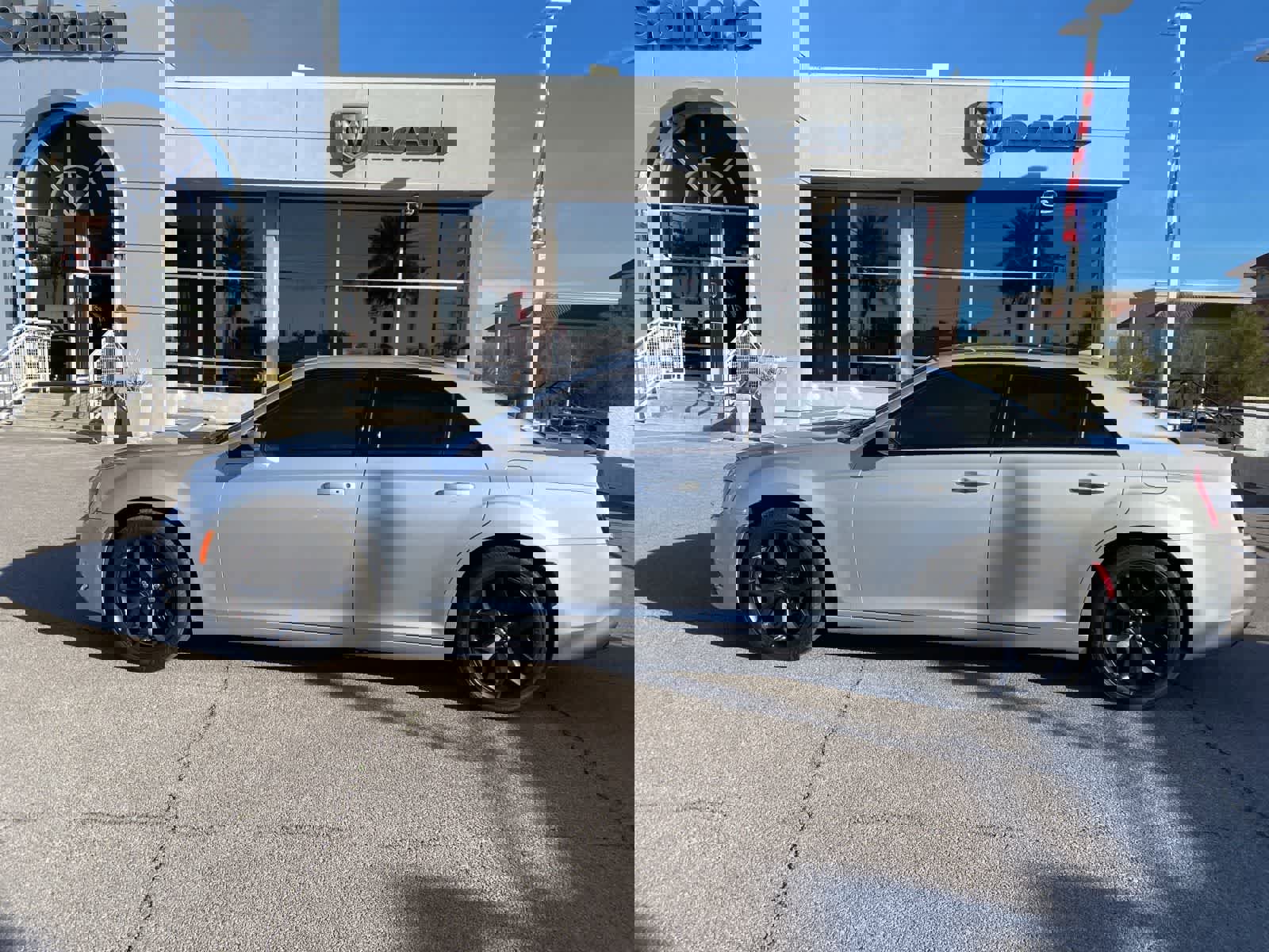 Used 2021 Chrysler 300 S image 9