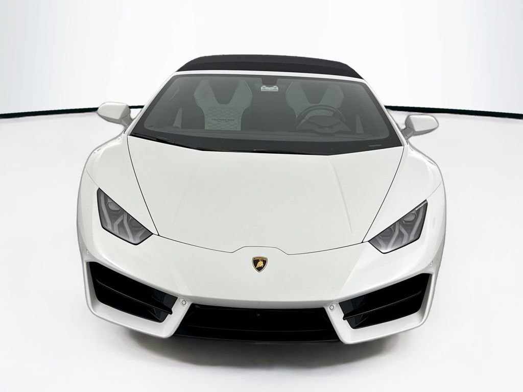 Used 2019 Lamborghini Huracan LP 580-2 image 37