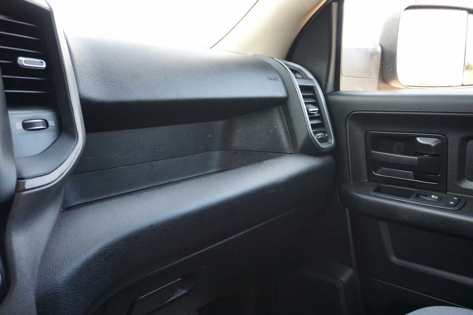 Used 2019 RAM 5500 Tradesman w/ Electrical Accessory Group AWD/4WD image 24