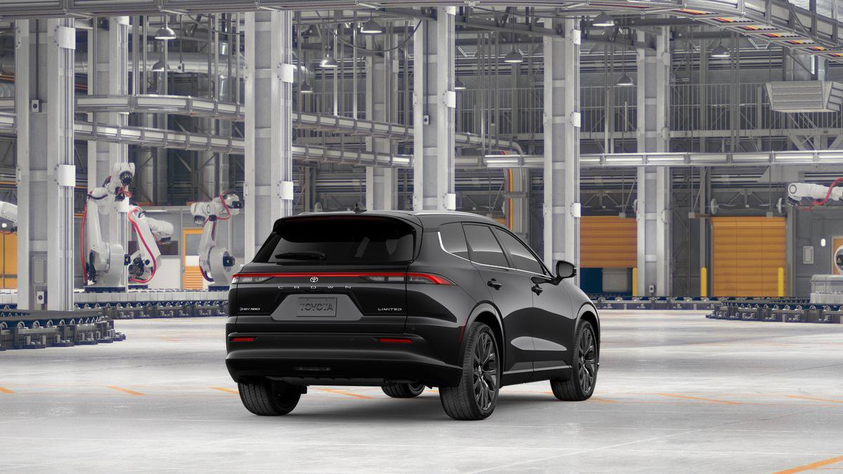 New 2026 Toyota Crown Signia AWD/4WD image 9