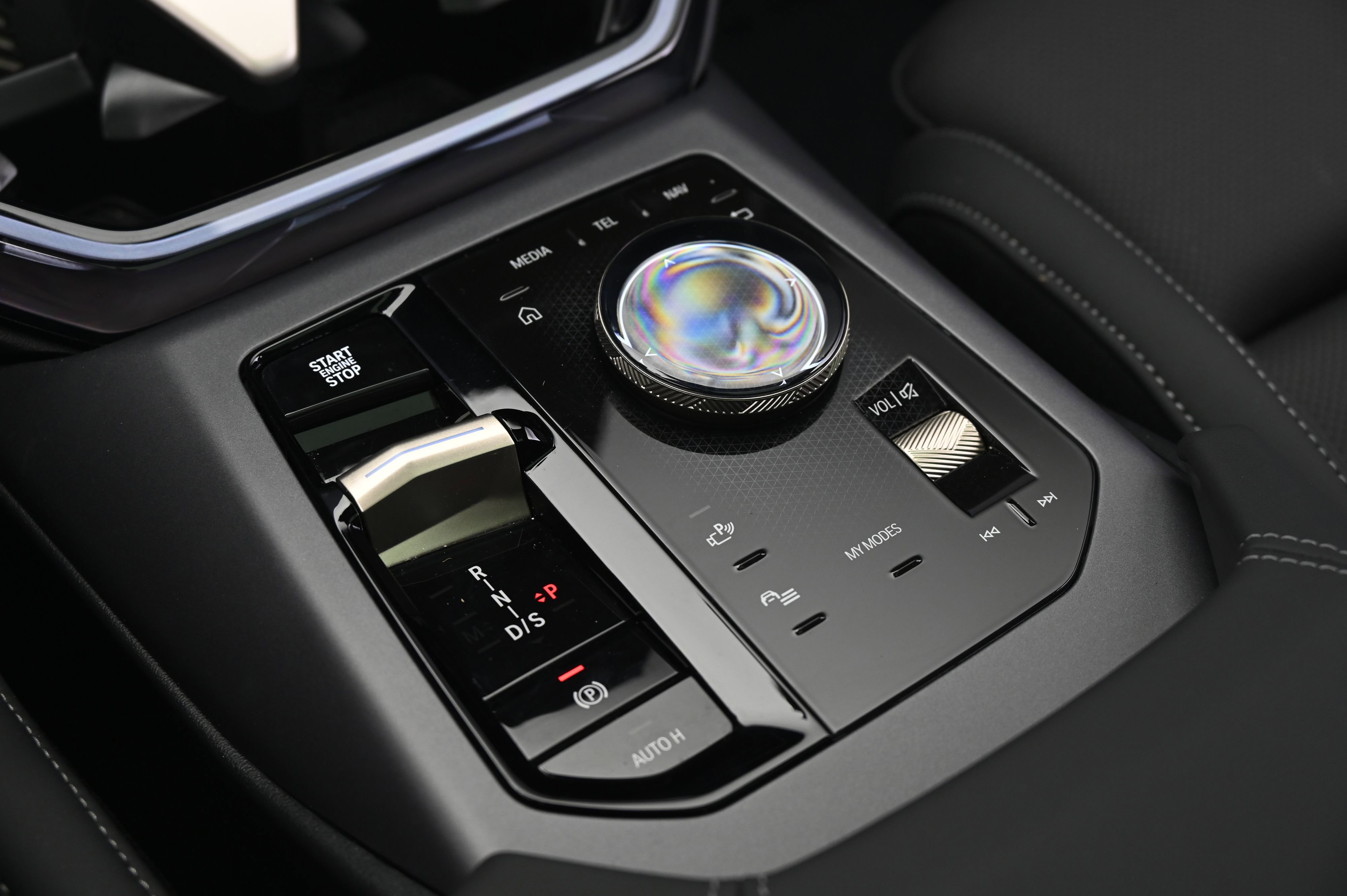 Used 2025 BMW X3 xDrive30i w/ Convenience Package image 33