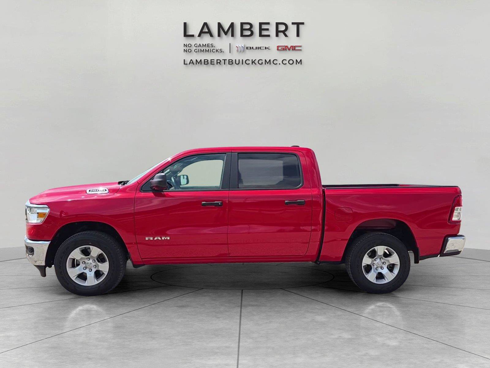 Used 2024 RAM 1500 Big Horn AWD/4WD image 2