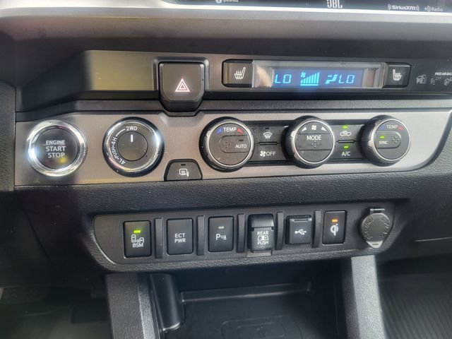 Used 2023 Toyota Tacoma TRD Sport w/ TRD Premium Sport Package AWD/4WD image 17