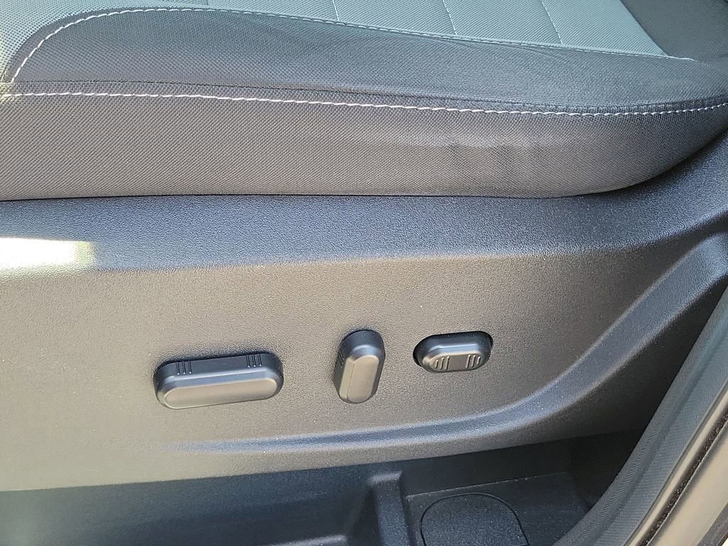 Used 2015 Ford Escape SE image 19