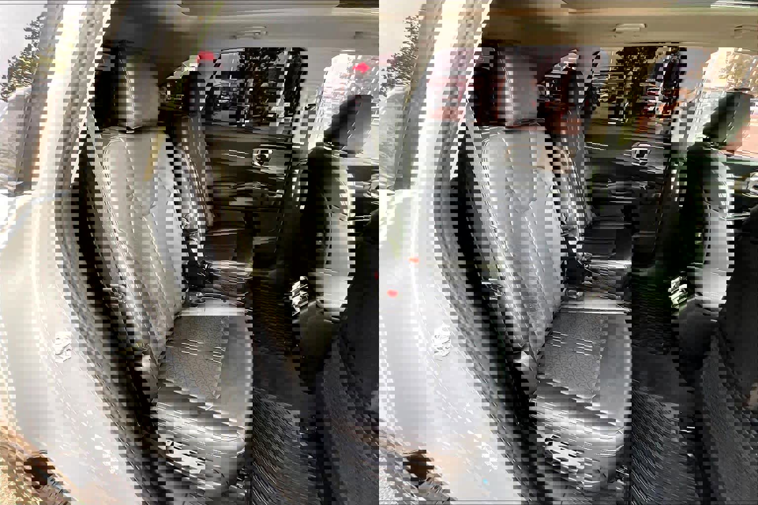 Used 2023 Kia Sorento EX w/ Panoramic Sunroof Package image 18