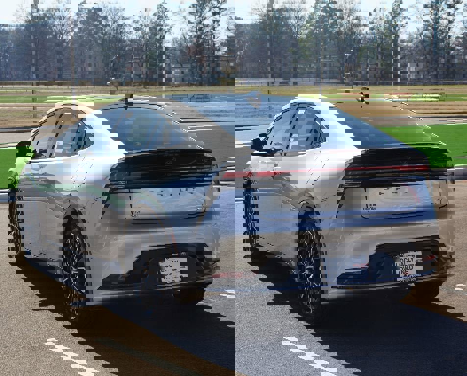 Used 2024 Toyota Prius Limited w/ Limited Premium Package FWD image 16