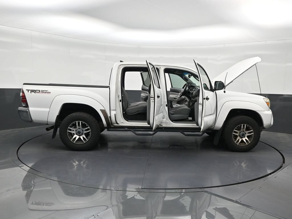 Used 2012 Toyota Tacoma PreRunner w/ SR5 Pkg RWD image 32