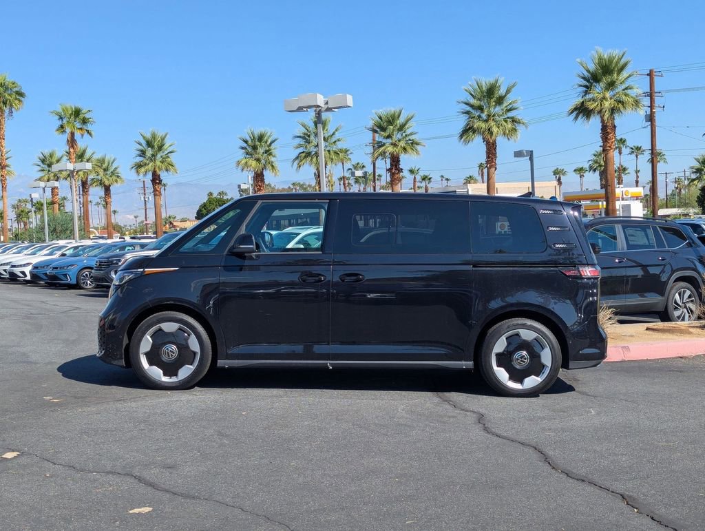 New 2025 Volkswagen ID. Buzz Pro S image 6