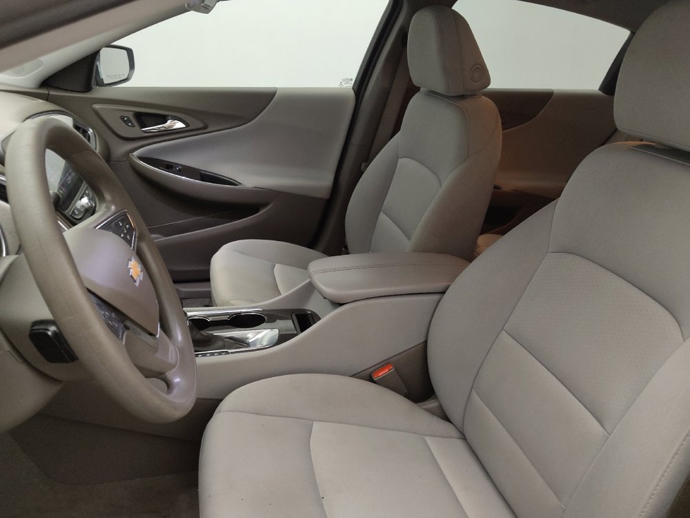Used 2021 Chevrolet Malibu LT FWD image 17