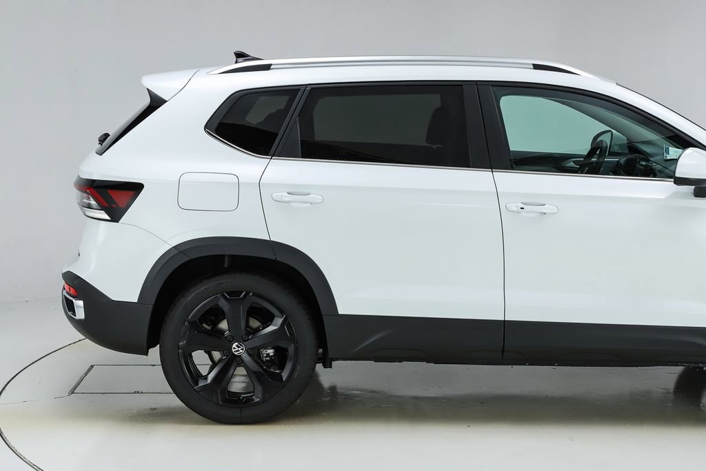 New 2026 Volkswagen Taos SEL image 49