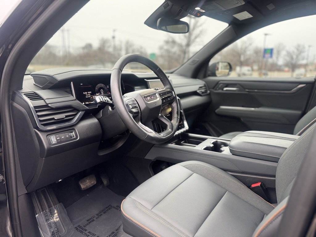 Used 2024 GMC Acadia AT4 image 15