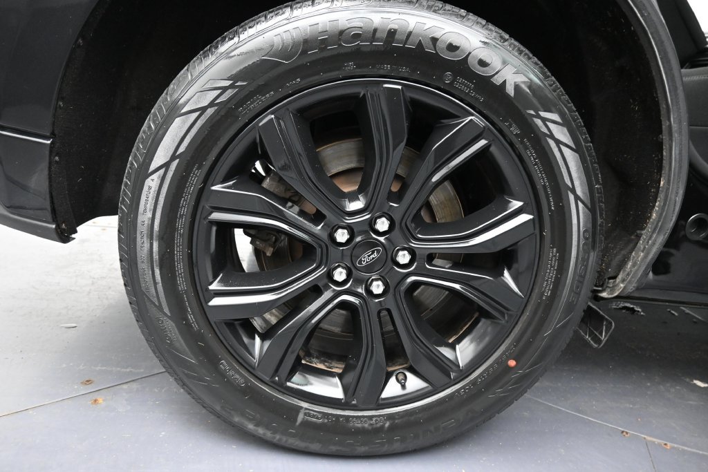 Used 2024 Ford Edge SE w/ Black Appearance Package AWD/4WD image 35