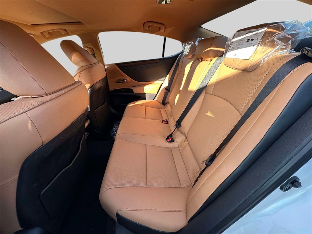 New 2025 Lexus ES 350 350 image 14