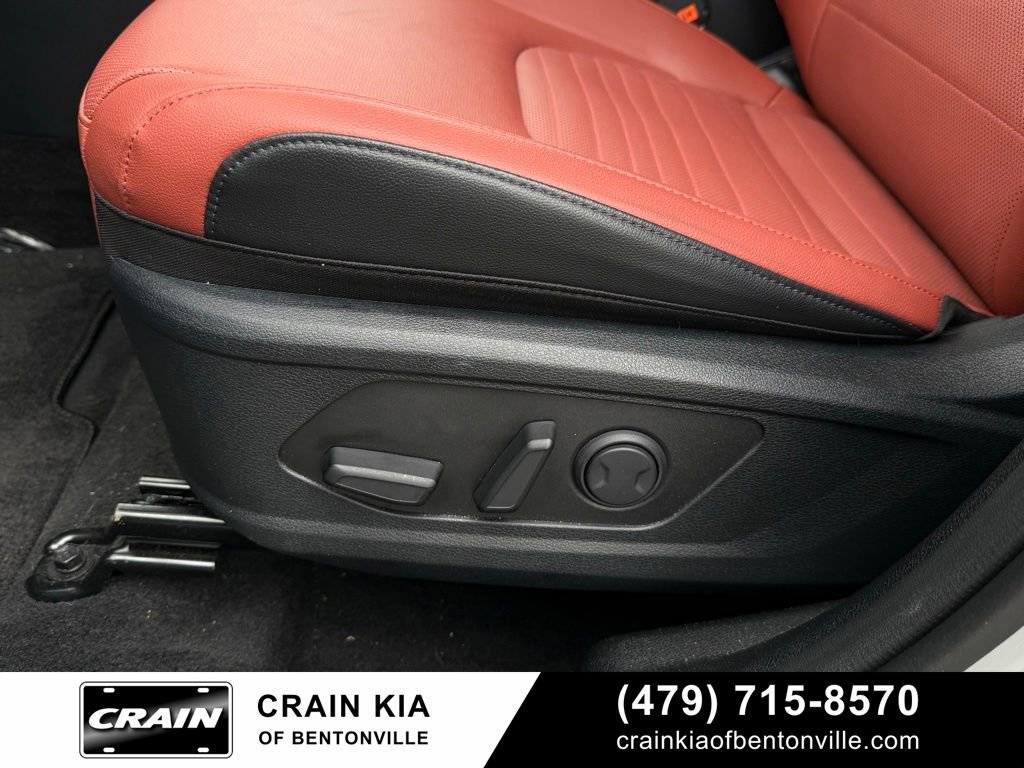 Certified 2025 Kia Sportage SX image 12