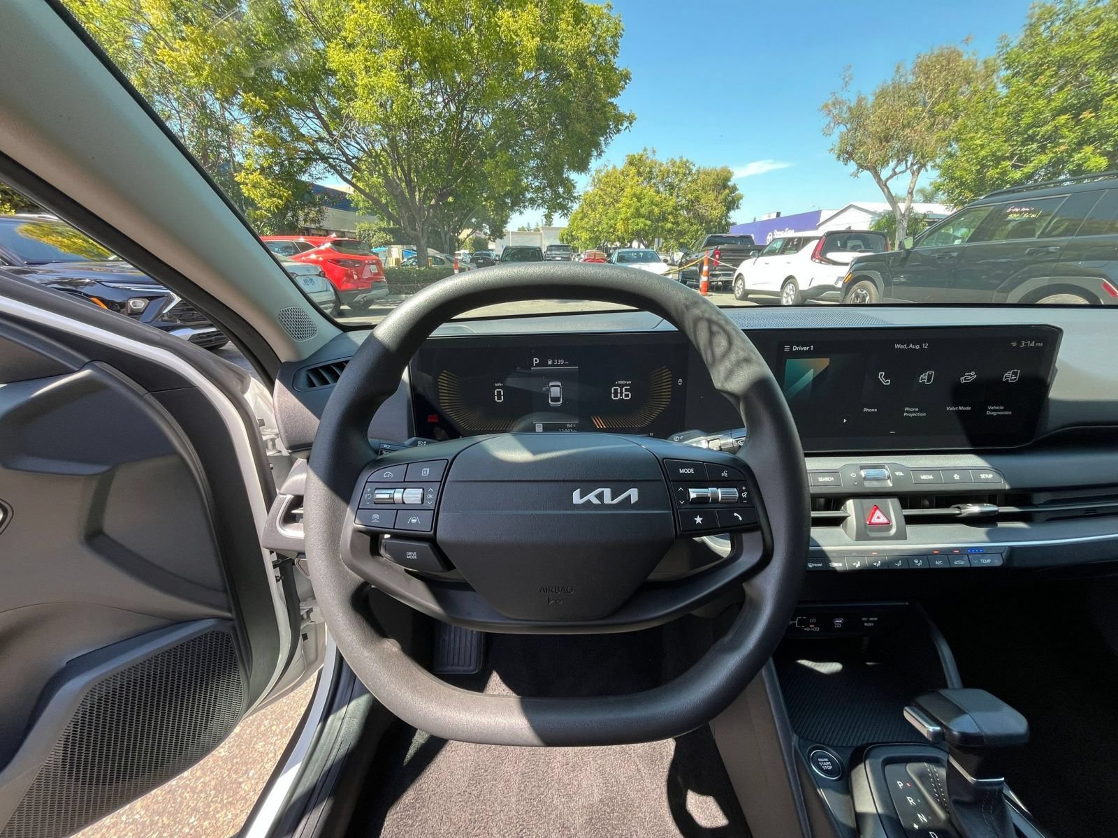 Used 2026 Kia K4 FWD image 33