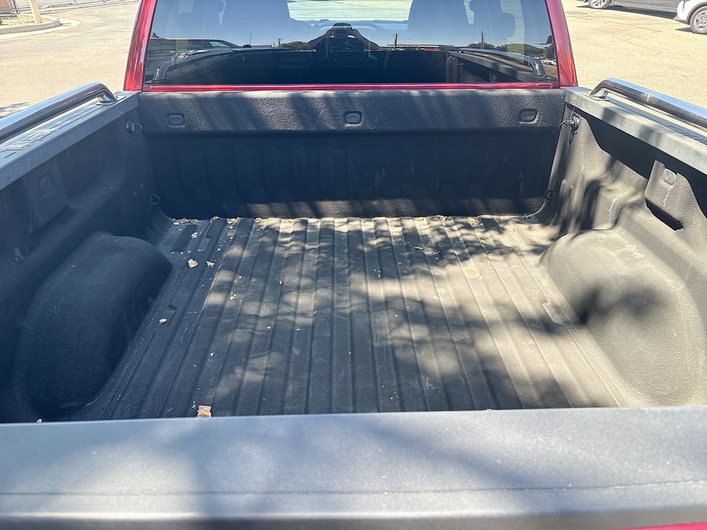 Used 2018 GMC Sierra 1500 SLT w/ Texas SLT Premium Package AWD/4WD image 26