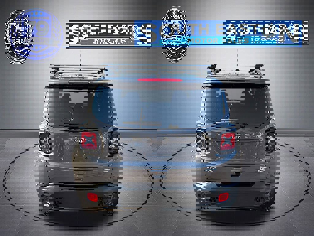 Used 2020 Jeep Renegade Latitude image 4