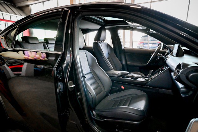 Used 2023 Lexus IS 350 F Sport w/ Memory Package AWD/4WD image 29