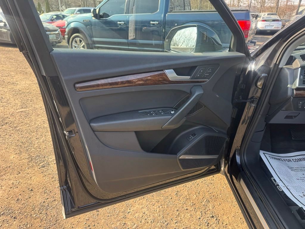 Used 2018 Audi Q5 2.0T Premium Plus w/ Premium Plus Package image 31