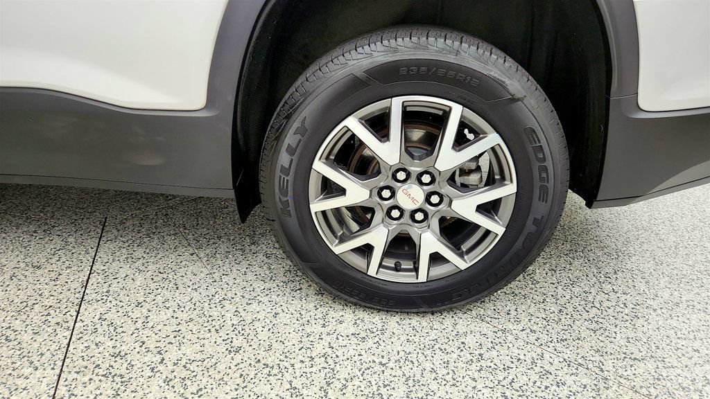 Used 2020 GMC Acadia SLE FWD image 9