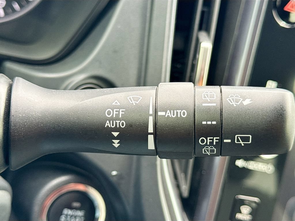 Used 2025 Subaru Forester Limited AWD/4WD image 14