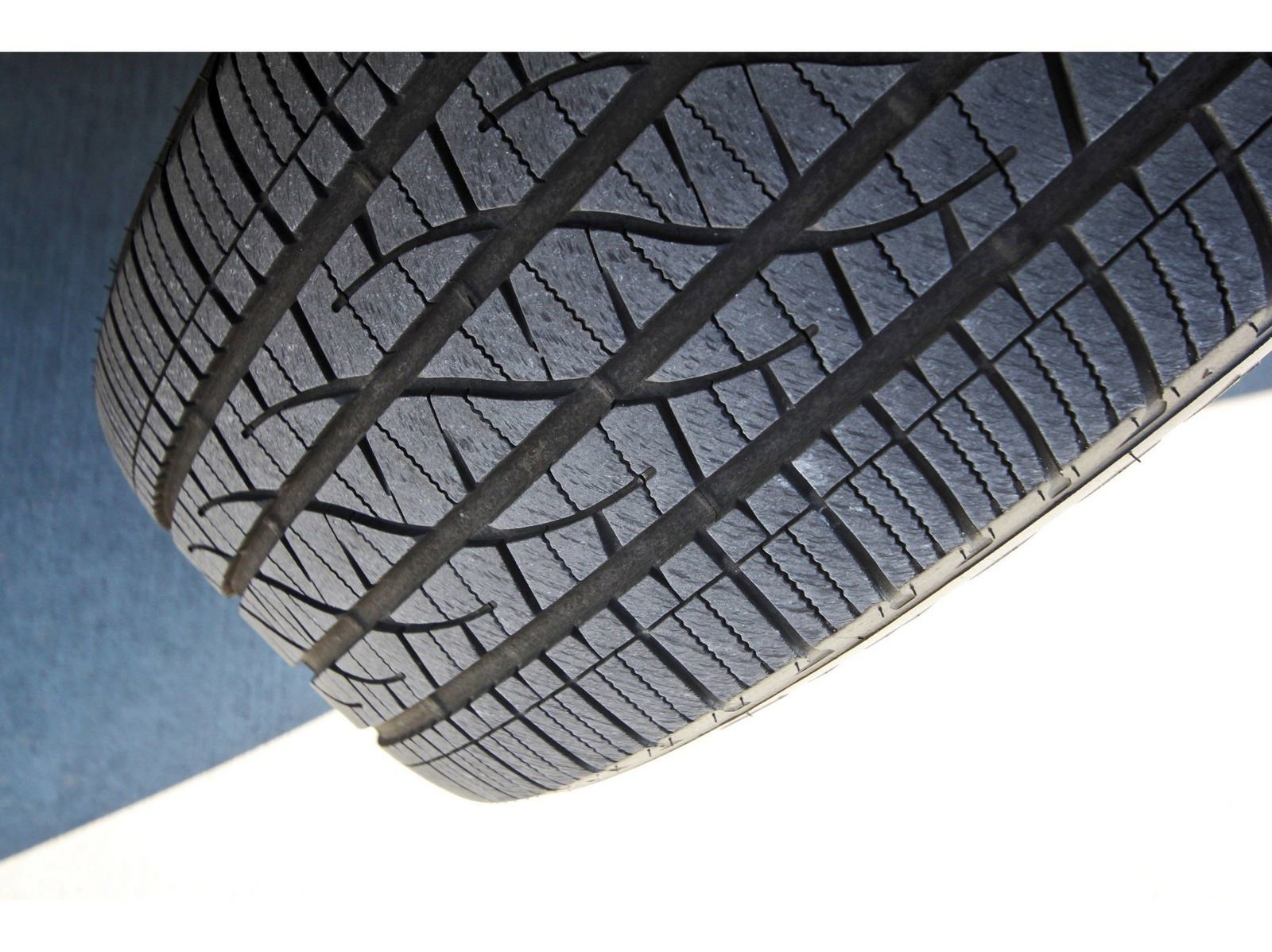 Used 2018 Ford Explorer Sport w/ Equipment Group 401A image 32