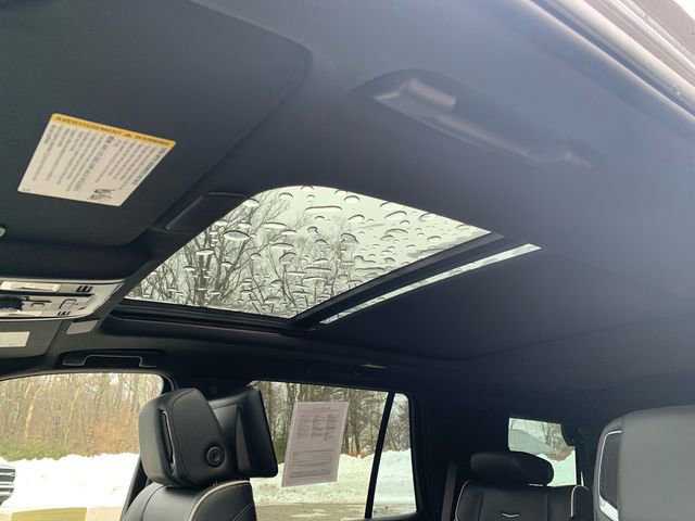 Used 2021 Cadillac Escalade Premium Luxury w/ Driver Assist Tech Package AWD/4WD image 30