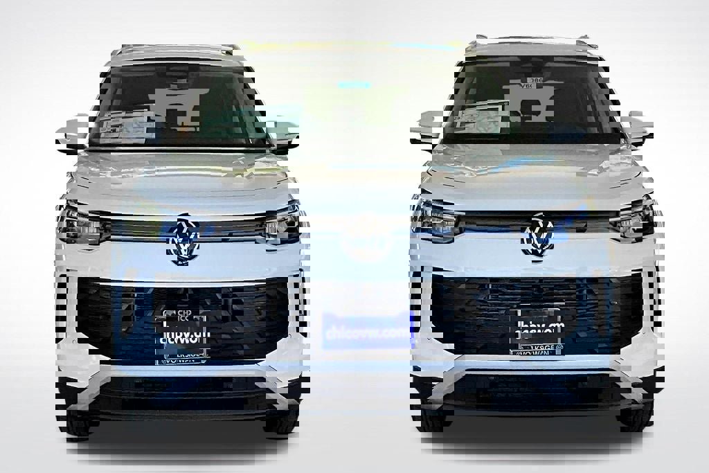 New 2025 Volkswagen Tiguan S image 2
