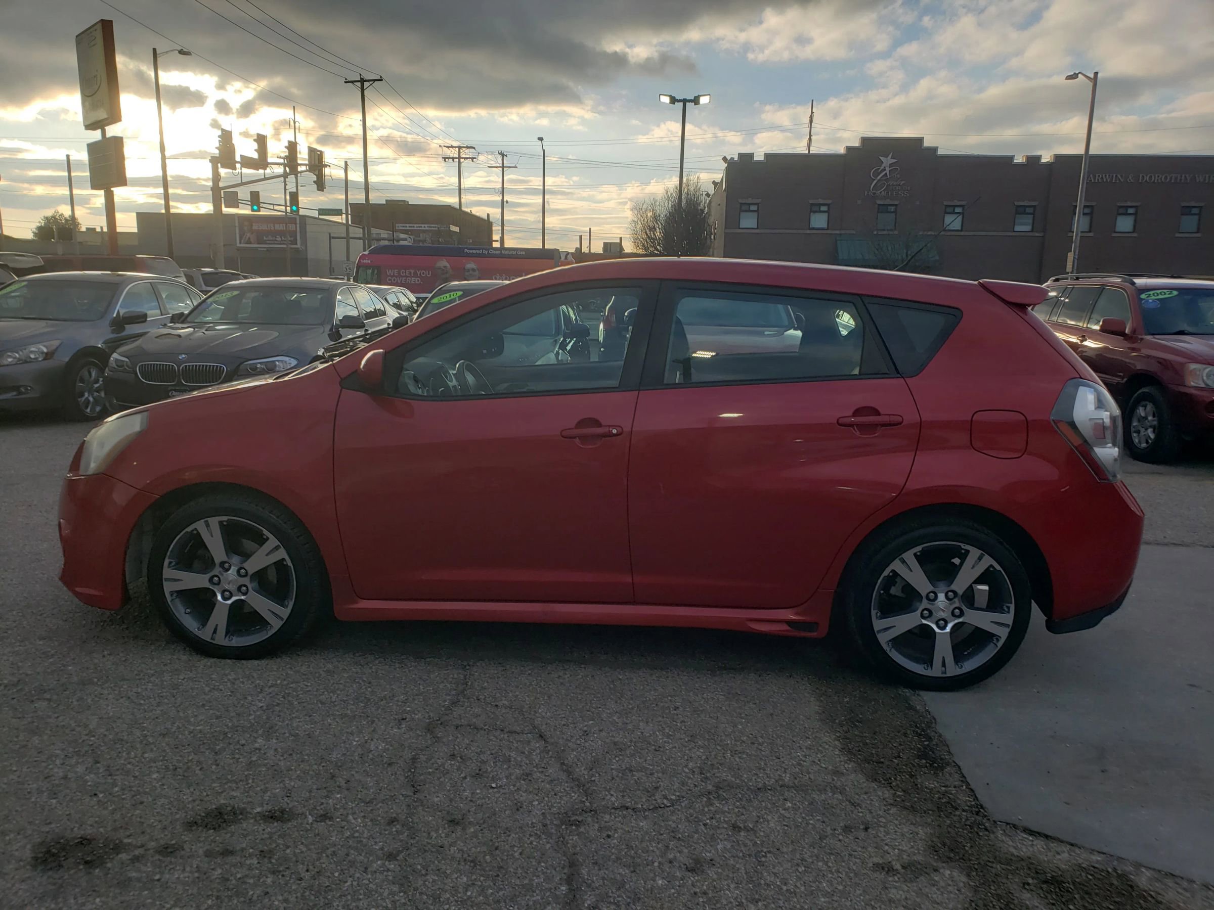 Used 2009 Pontiac Vibe GT image 7