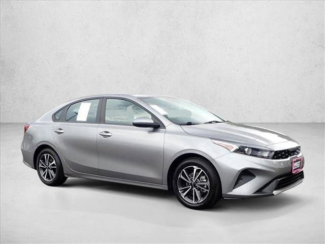Used 2024 Kia Forte LXS FWD image 6