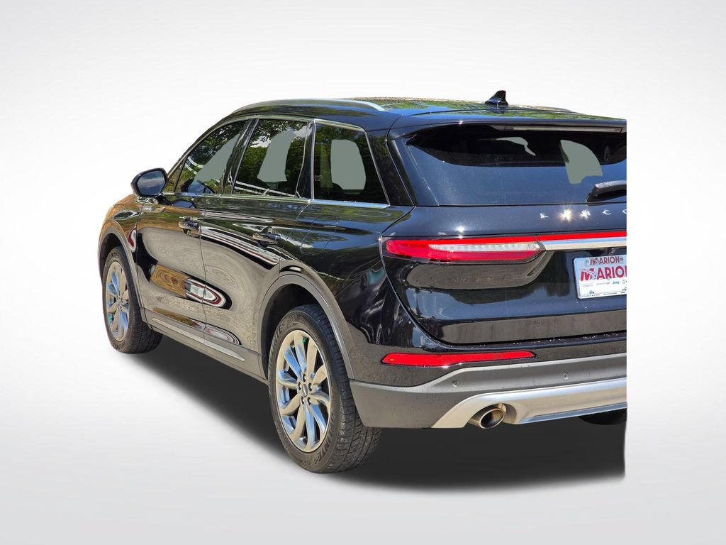 Used 2022 Lincoln Corsair FWD w/ Premium Package image 48