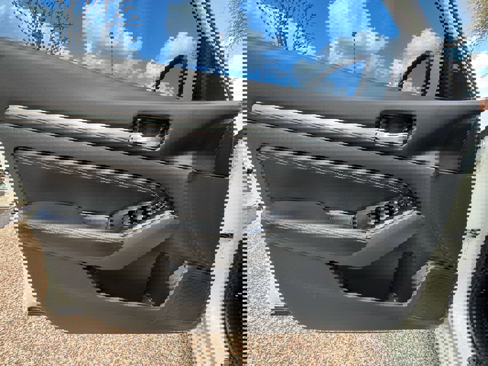 Used 2023 Nissan Altima 2.5 SL image 24