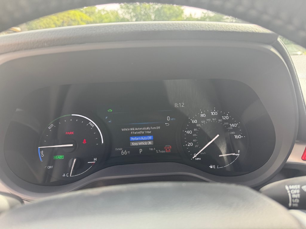 New 2026 Toyota Sienna XLE FWD image 18