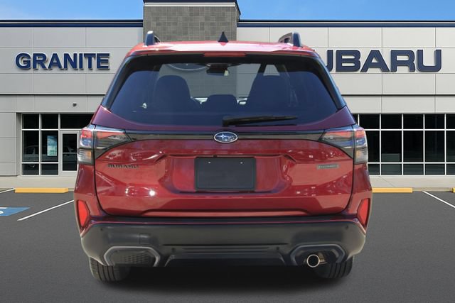Used 2025 Subaru Forester Limited AWD/4WD image 9