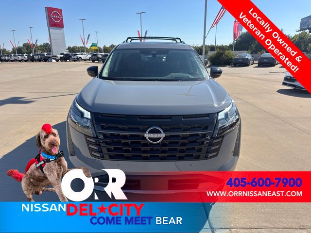 New 2026 Nissan Pathfinder Platinum w/ Cargo Package AWD/4WD image 8