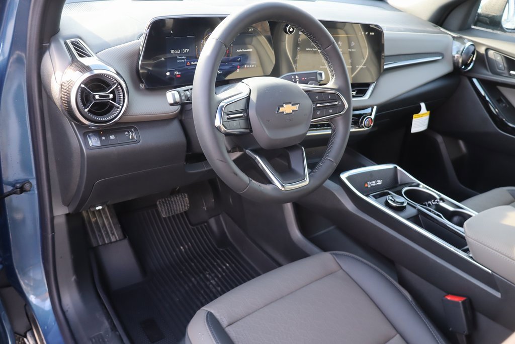 New 2026 Chevrolet Equinox LT w/ Convenience Package II image 4