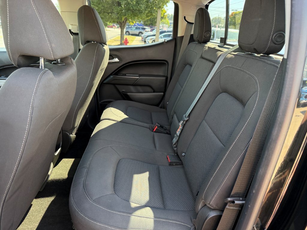 Used 2018 Chevrolet Colorado LT w/ LT Convenience Package AWD/4WD image 17