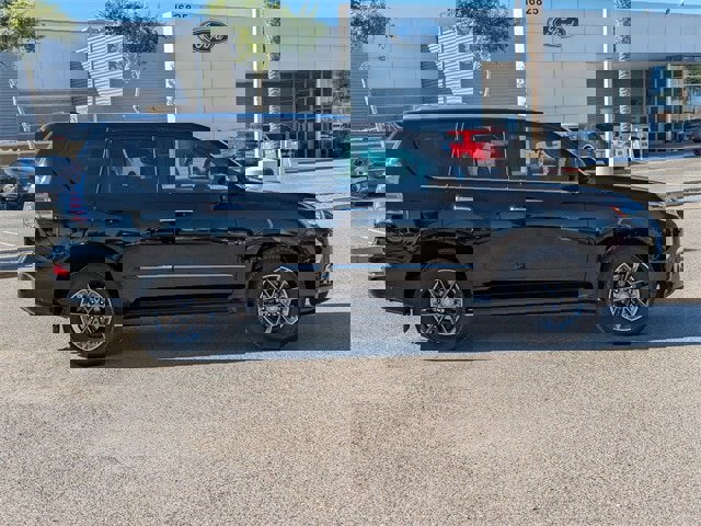 Used 2016 Lexus GX 460 w/ Premium Package image 7