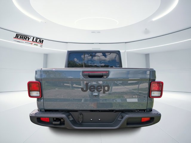 New 2025 Jeep Gladiator Sport image 4