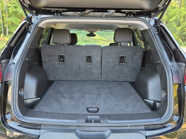 Used 2025 Chevrolet Blazer LT AWD/4WD image 23