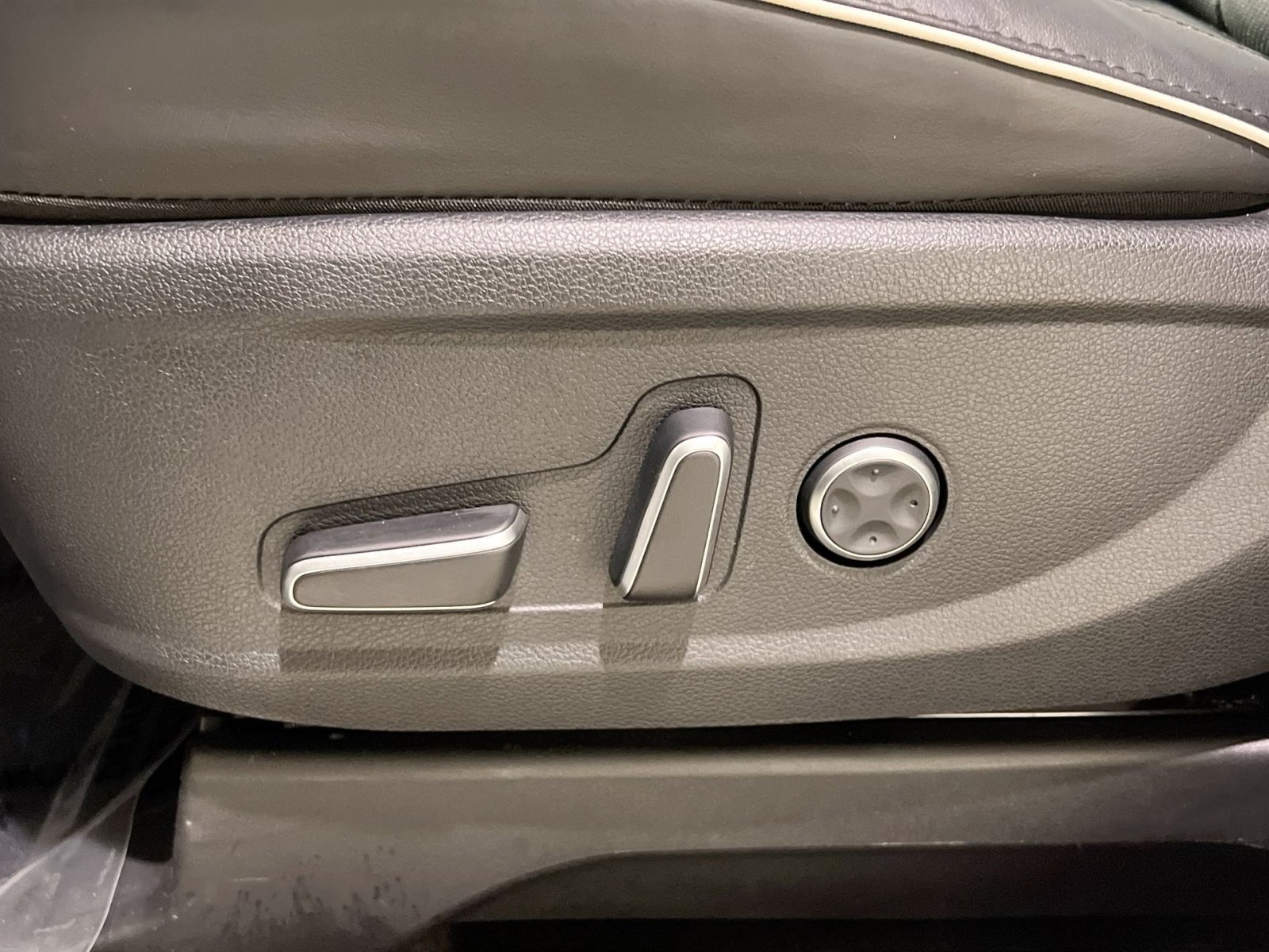 Used 2024 Hyundai Palisade SEL image 24