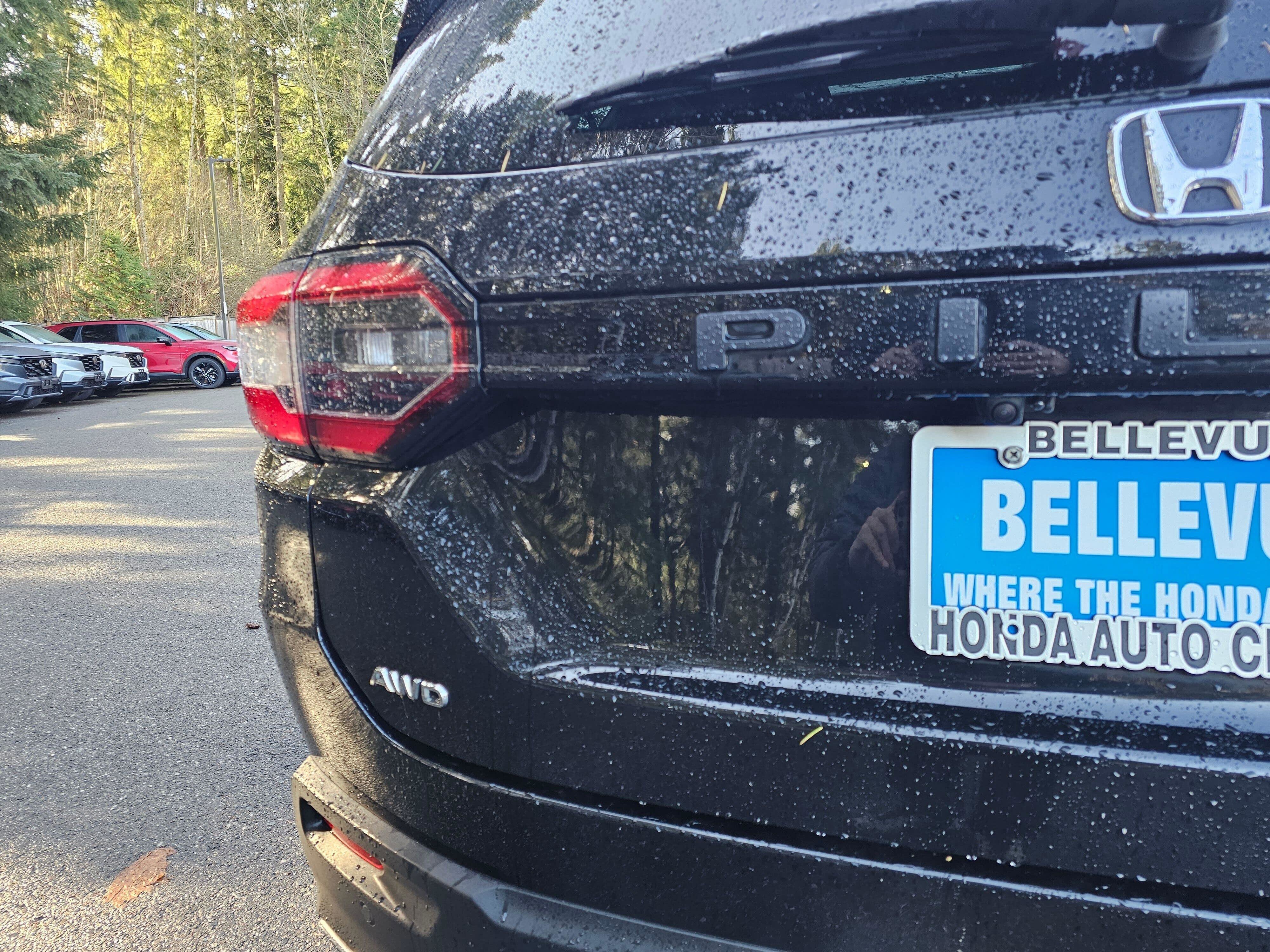 Used 2023 Honda Pilot Touring image 15