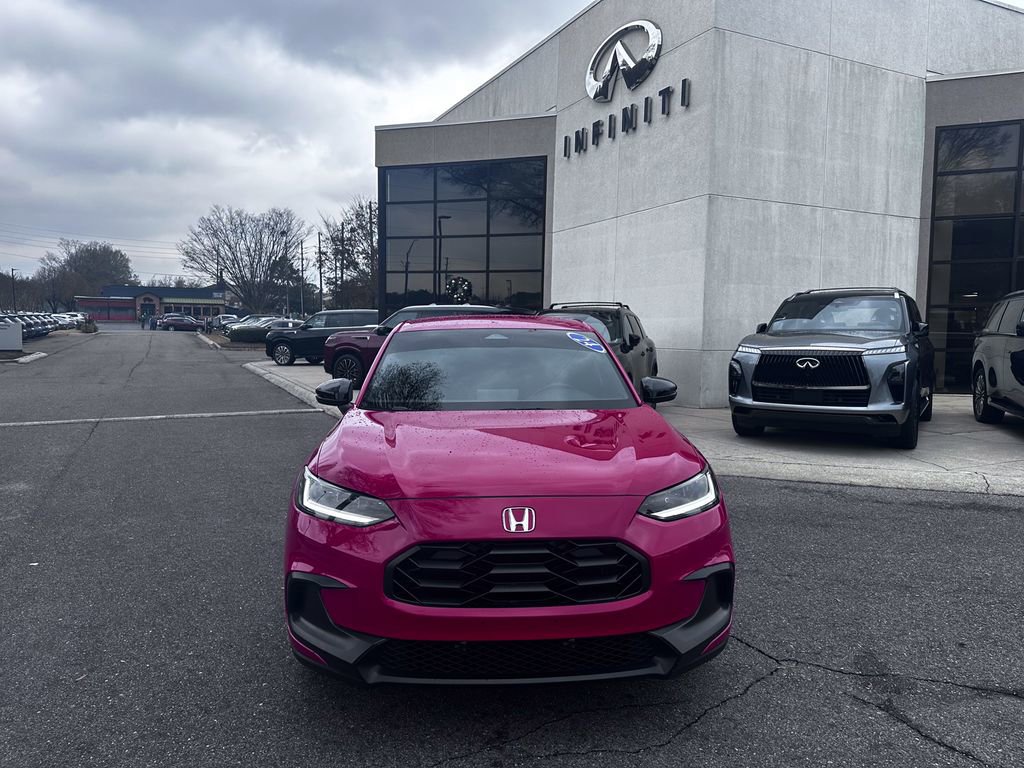 Used 2024 Honda HR-V Sport image 3