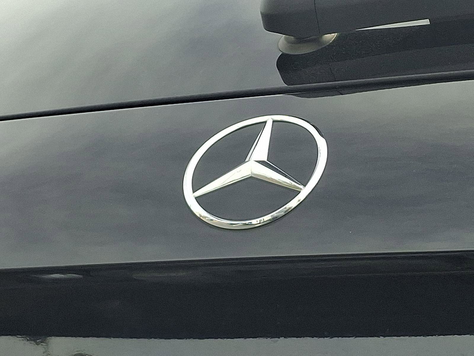 Used 2025 Mercedes-Benz GLA 250 4MATIC image 30