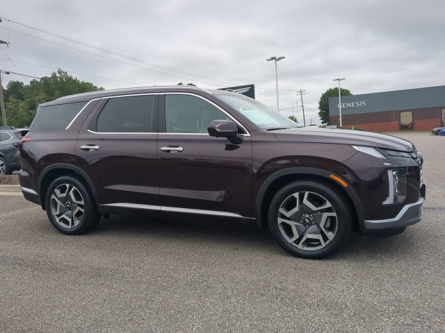 Used 2025 Hyundai Palisade SEL AWD/4WD image 2