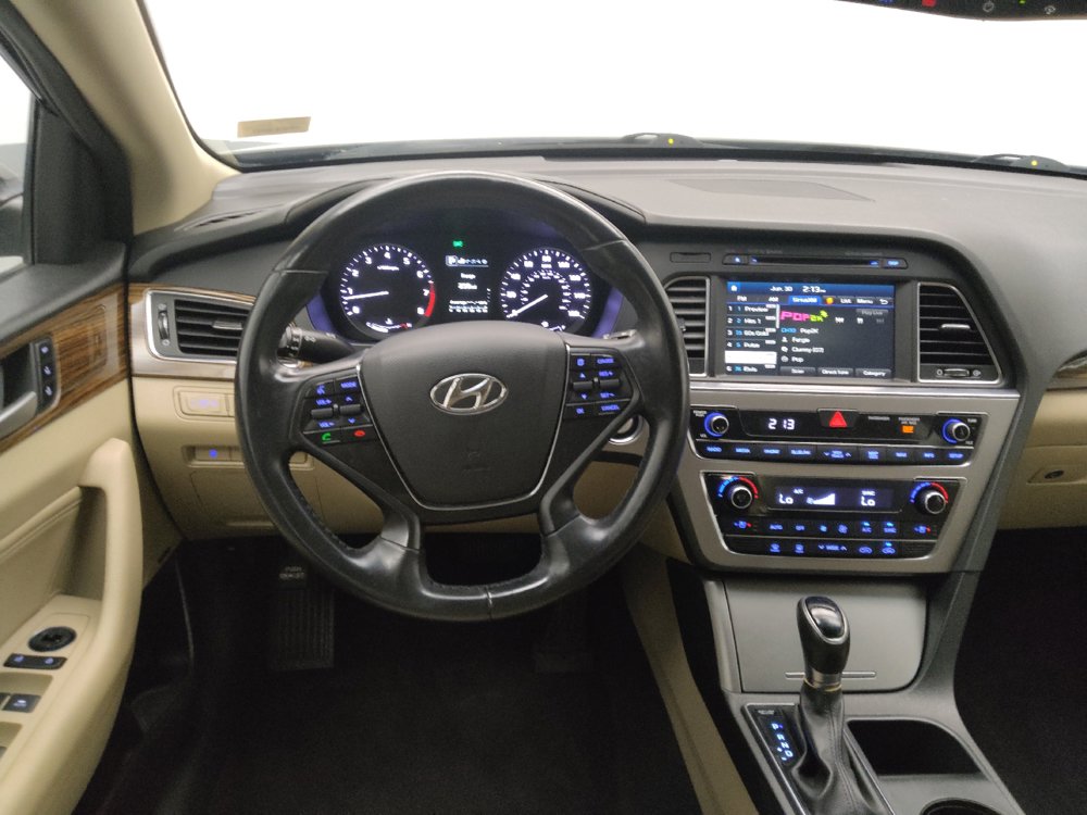 Used 2017 Hyundai Sonata Limited w/ Tech Package 03 FWD image 22