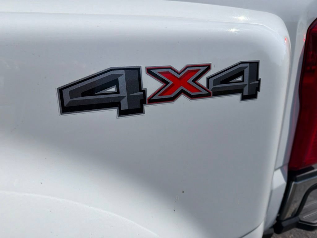 Used 2024 Ford F350 XLT AWD/4WD image 11