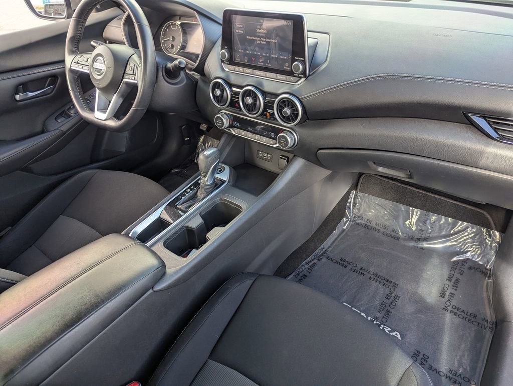 Used 2021 Nissan Sentra SV w/ Lighting Package image 31