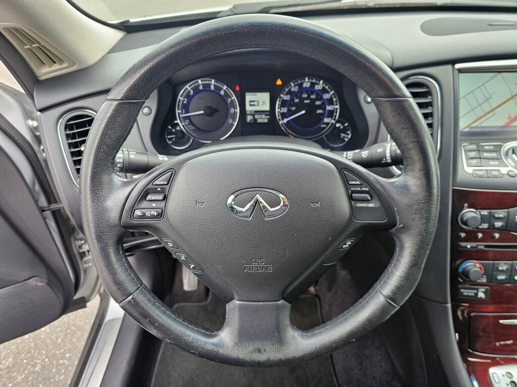 Used 2016 INFINITI QX50 AWD w/ Premium Plus Package image 29