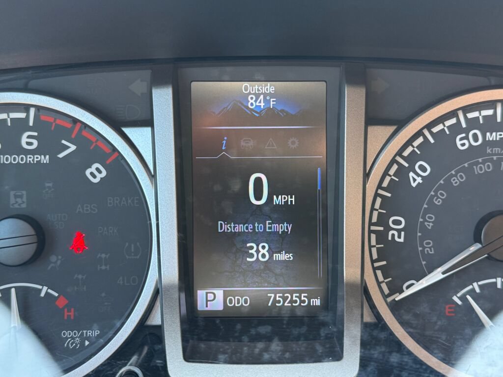 Used 2023 Toyota Tacoma SR5 w/ Technology Package AWD/4WD image 13